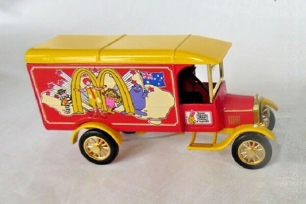 Matchbox Collectibles YCH02/1; 1926 Ford Model TT Van; Ronald McDonald House